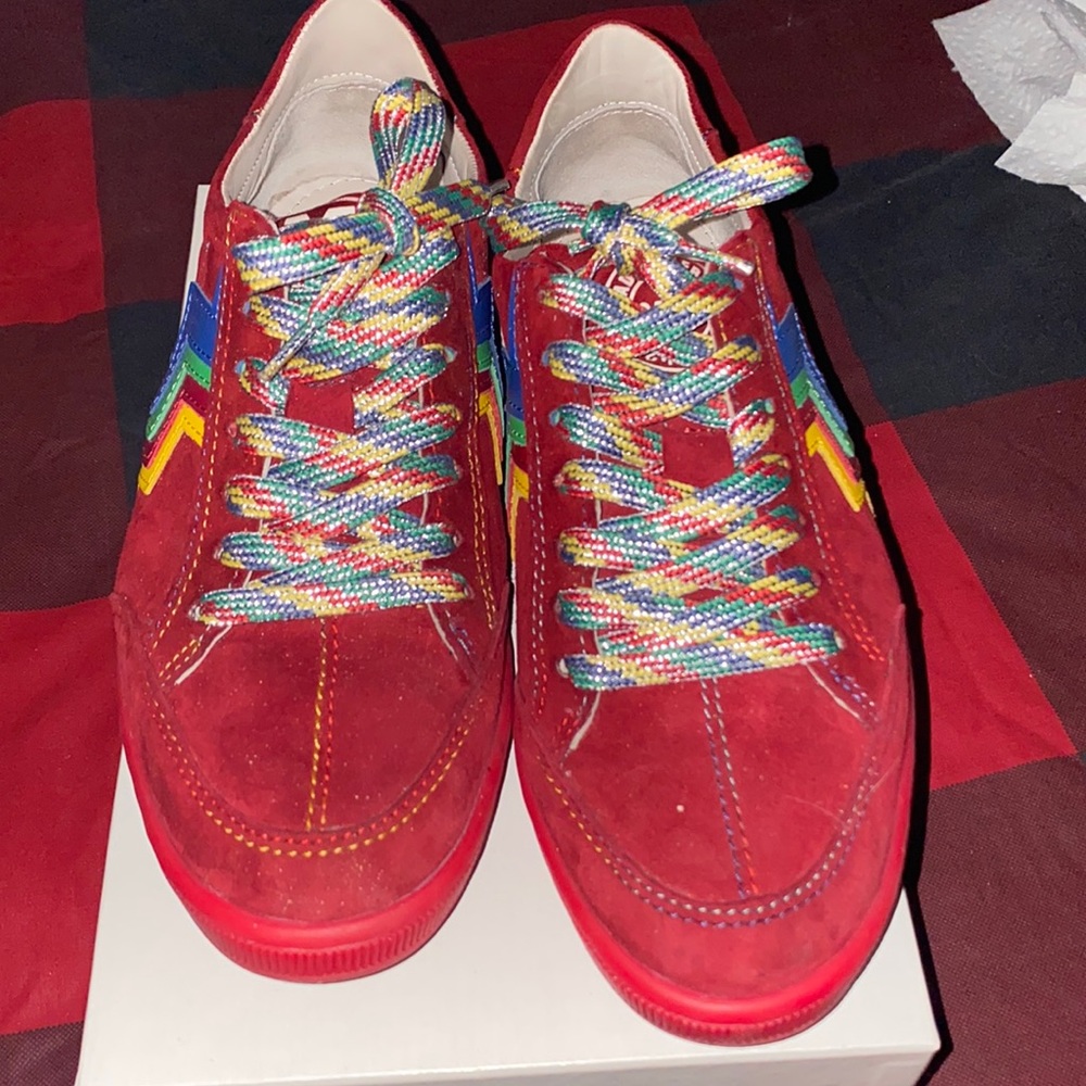 Missoni red suede sneaker with rainbow laces ❤️❤️